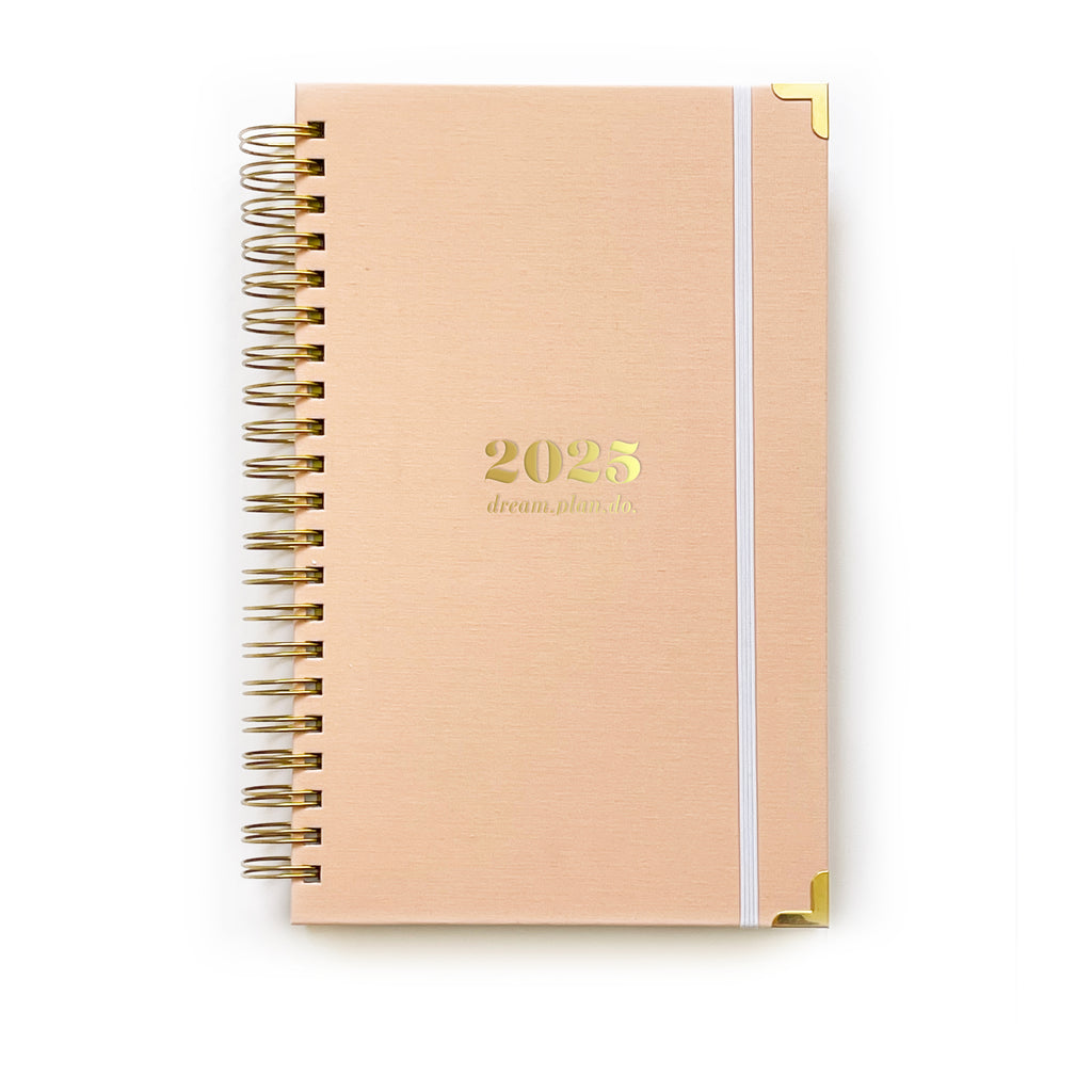 2025 dream.plan.do. planner